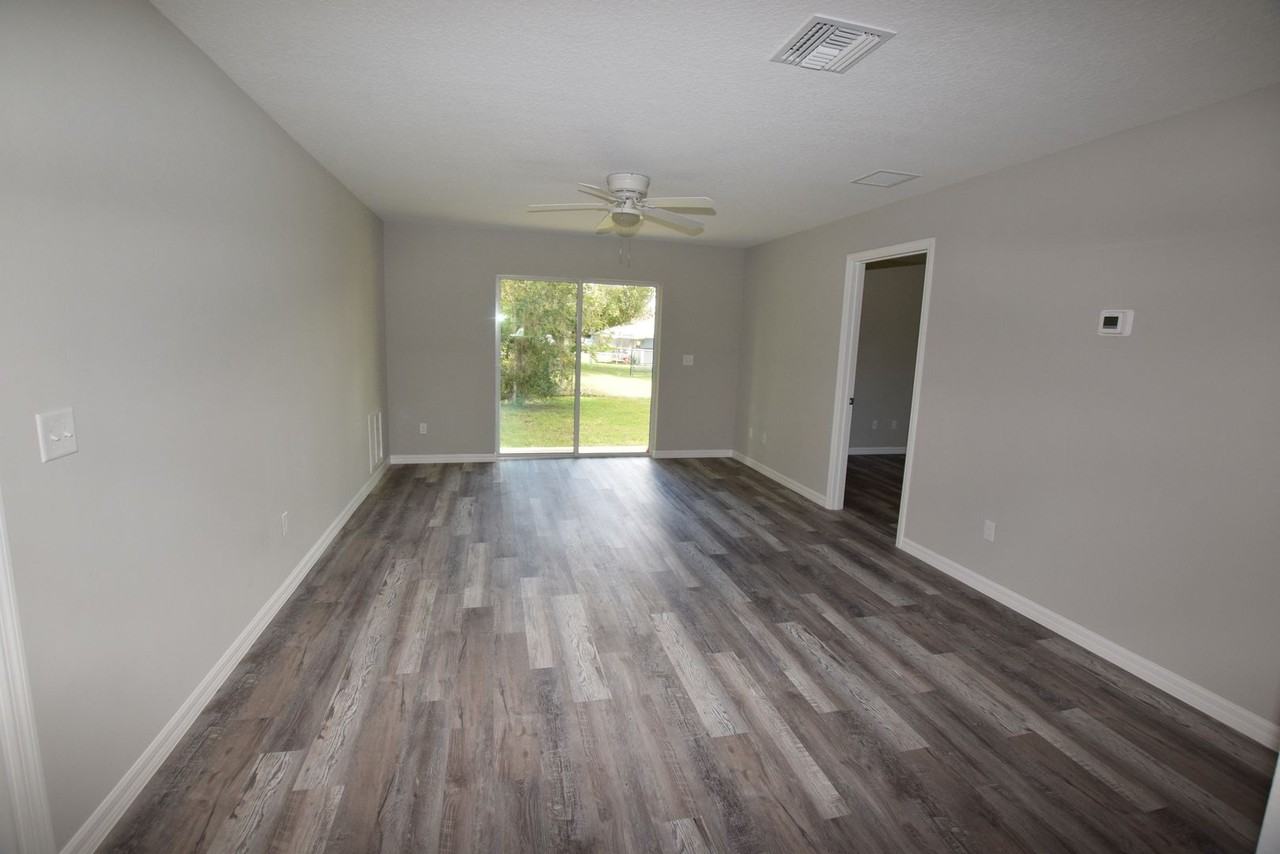 222 Danvers St - Photo 6 of 14