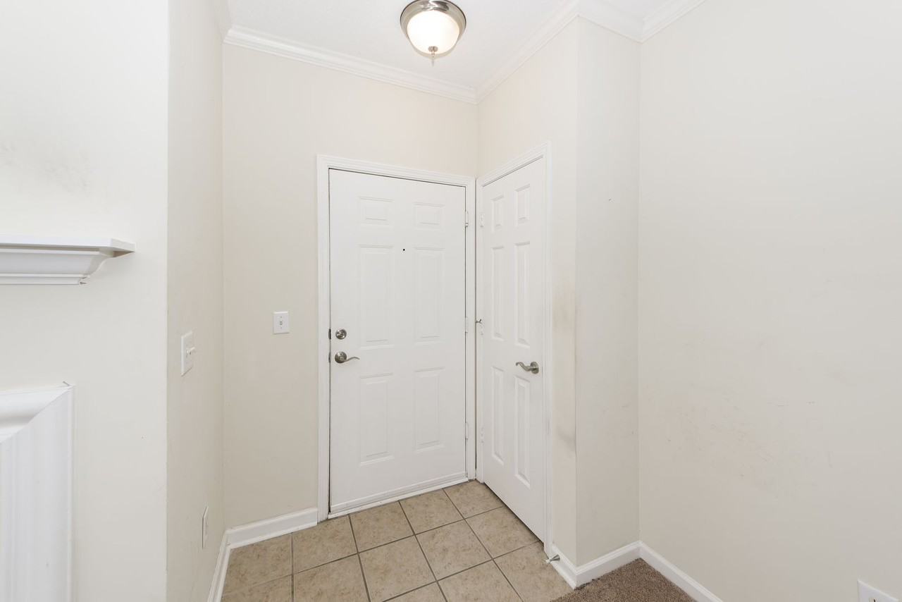 45 Sycamore Ave #1126 - Photo 3 of 25