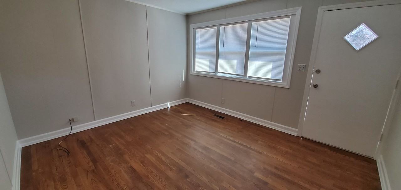 437 Red Tip Ln - Photo 2 of 12