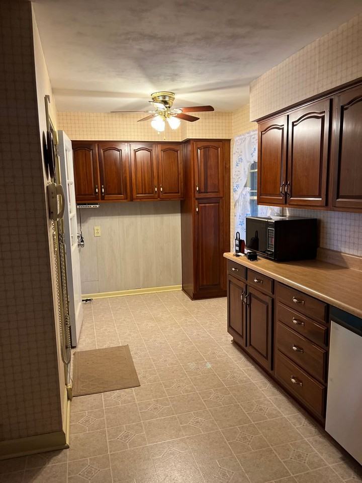 6 Kingsbury Rd - Photo 2 of 18