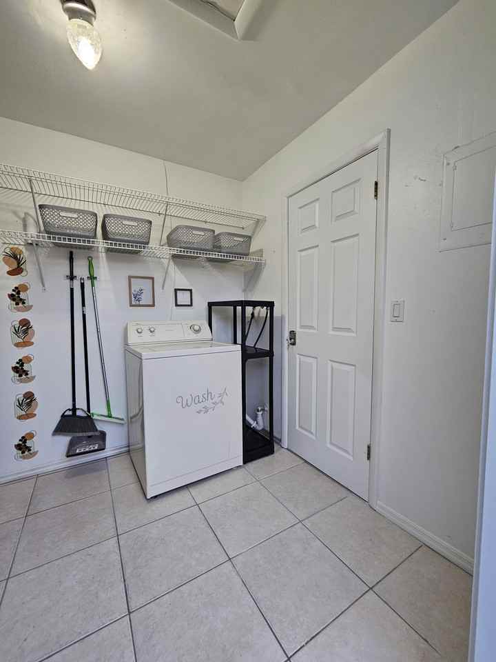 Ibsen Ave - Photo 3 of 16