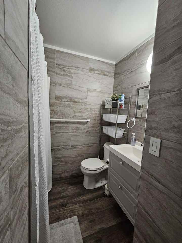 Ibsen Ave - Photo 2 of 16