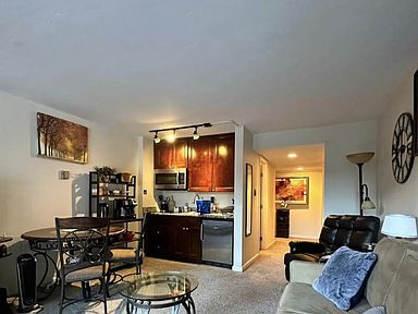 1020 15th Street #3G - Photo 5 of 14