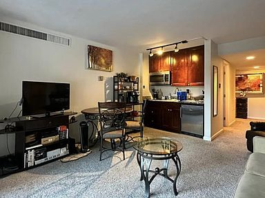 1020 15th Street #3G - Photo 6 of 14