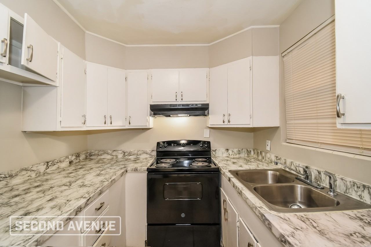 4508 Tango Ln - Photo 4 of 25