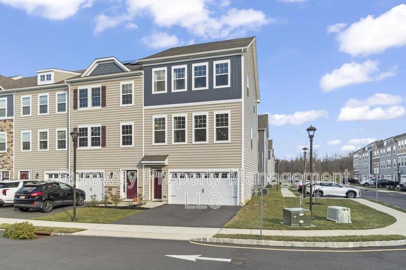 2 Verona Ln - Photo 2 of 26