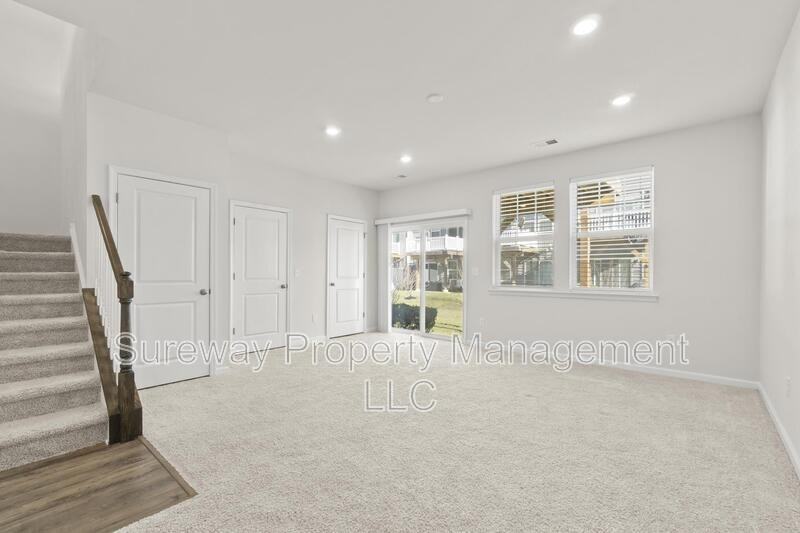 2 Verona Ln - Photo 5 of 26