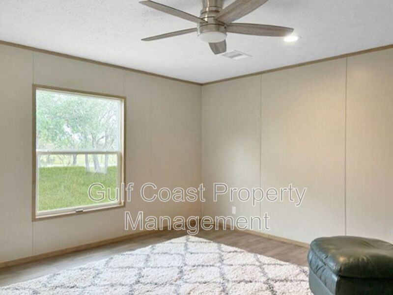 6293 Gewant Blvd - Photo 6 of 28