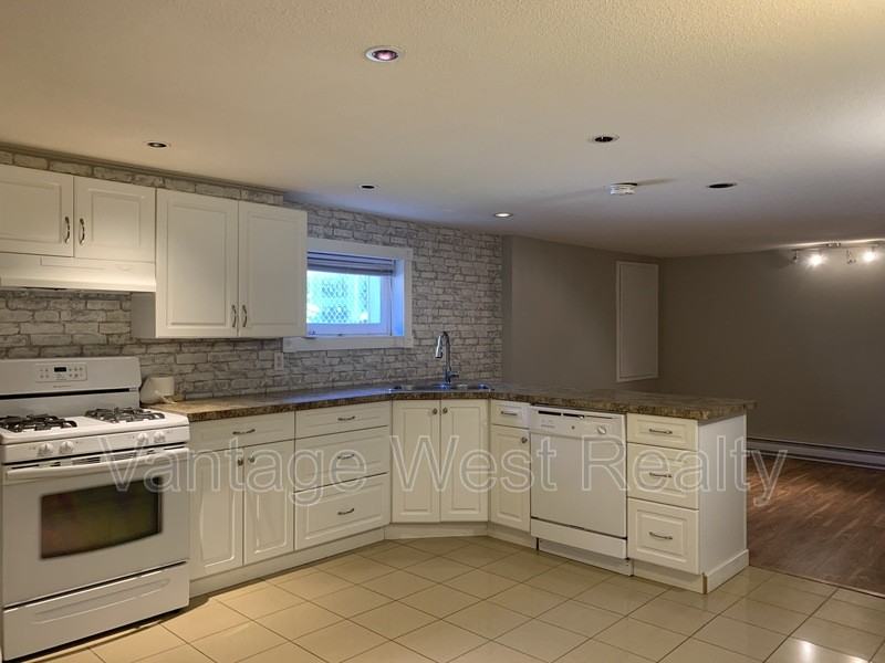 804B Leon Ave - Photo 2 of 29