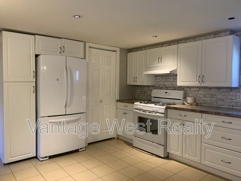 804B Leon Ave - Photo 4 of 29