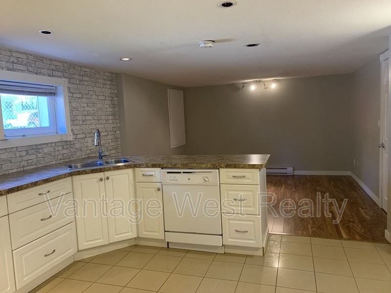 804B Leon Ave - Photo 6 of 29