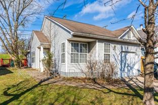 473 Chelsea Woods Dr - Photo 1 of 1