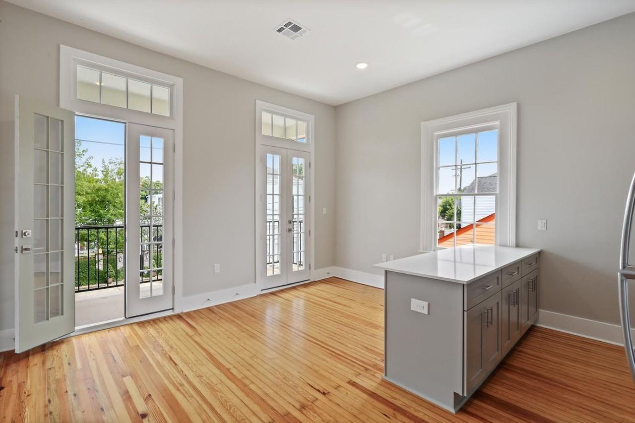 2617 Carondelet St #202 - Photo 3 of 7