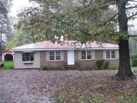 492 Briarwood Ln - Photo 1 of 1