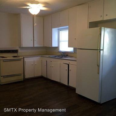 321 Smith Ln - Photo 3 of 6