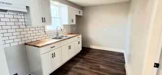 702 E Willow St - Photo 1 of 1