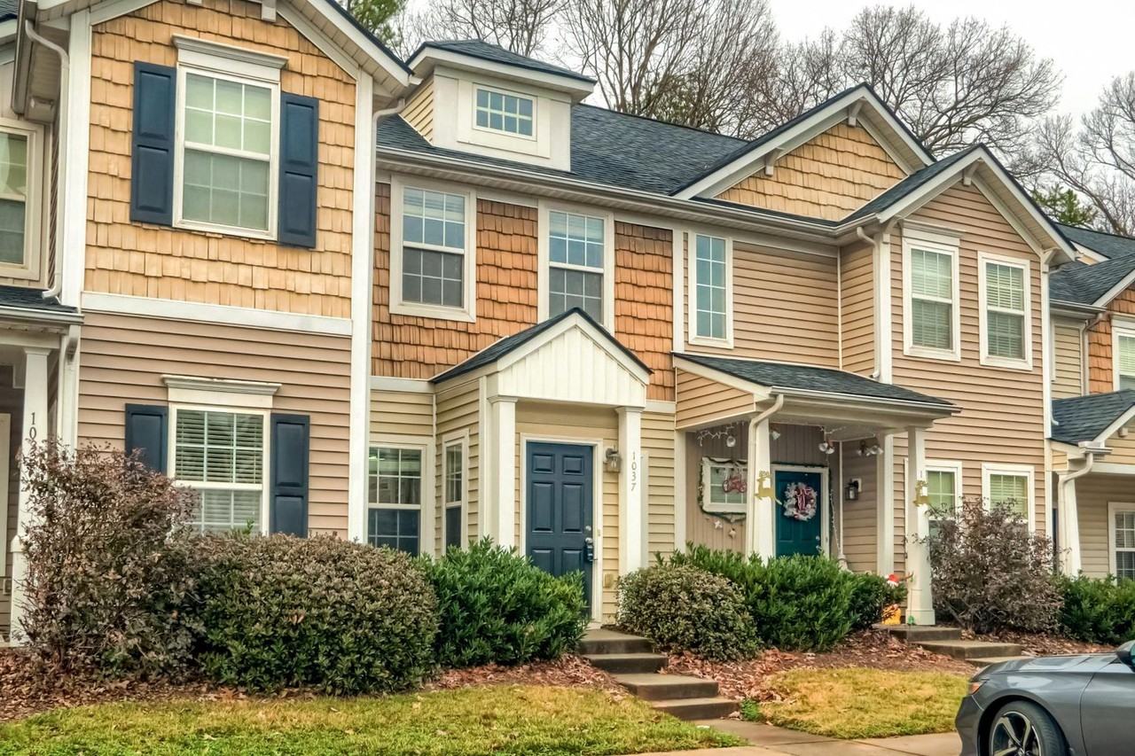 1037 Constitution Park Blvd - Photo 2 of 21