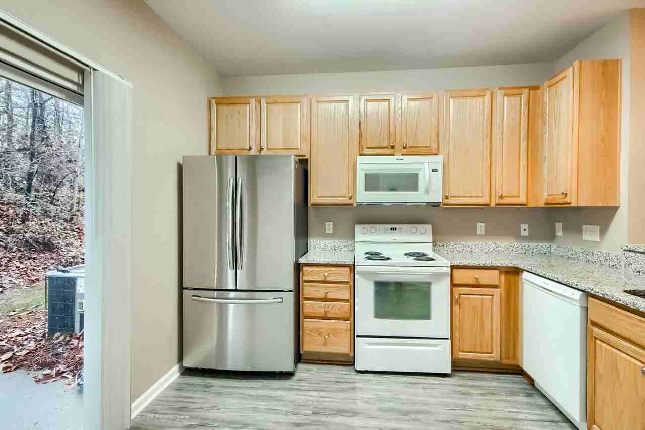 1037 Constitution Park Blvd - Photo 5 of 22