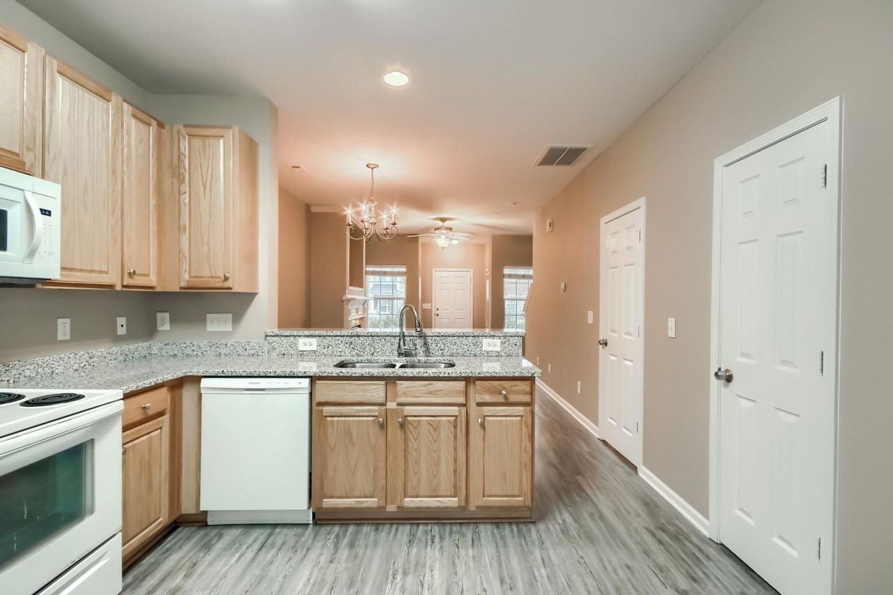 1037 Constitution Park Blvd - Photo 7 of 22