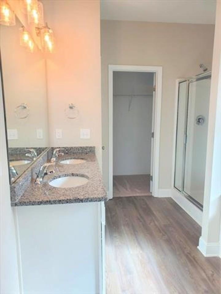 2156 Mcafee Rd Ne - Photo 4 of 5
