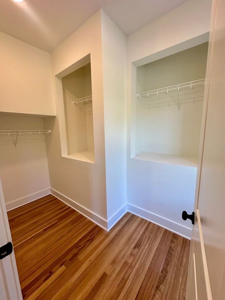 6789 Sunnywood Dr - Photo 6 of 12