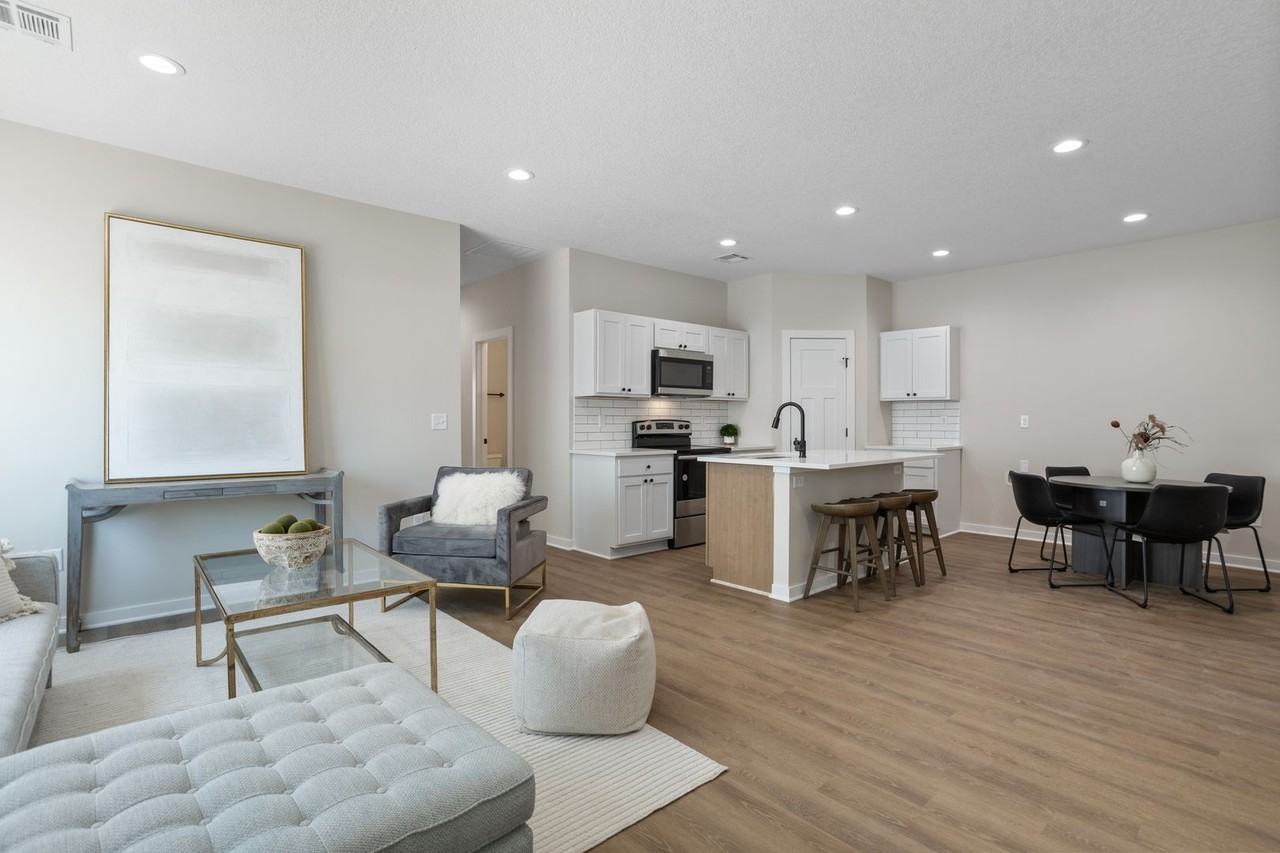 12406 Fennec Street - Photo 4 of 19