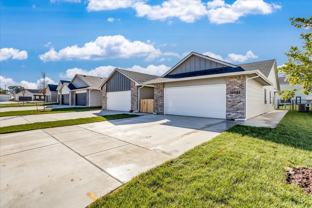 12454 W Fennec St - Photo 1 of 1
