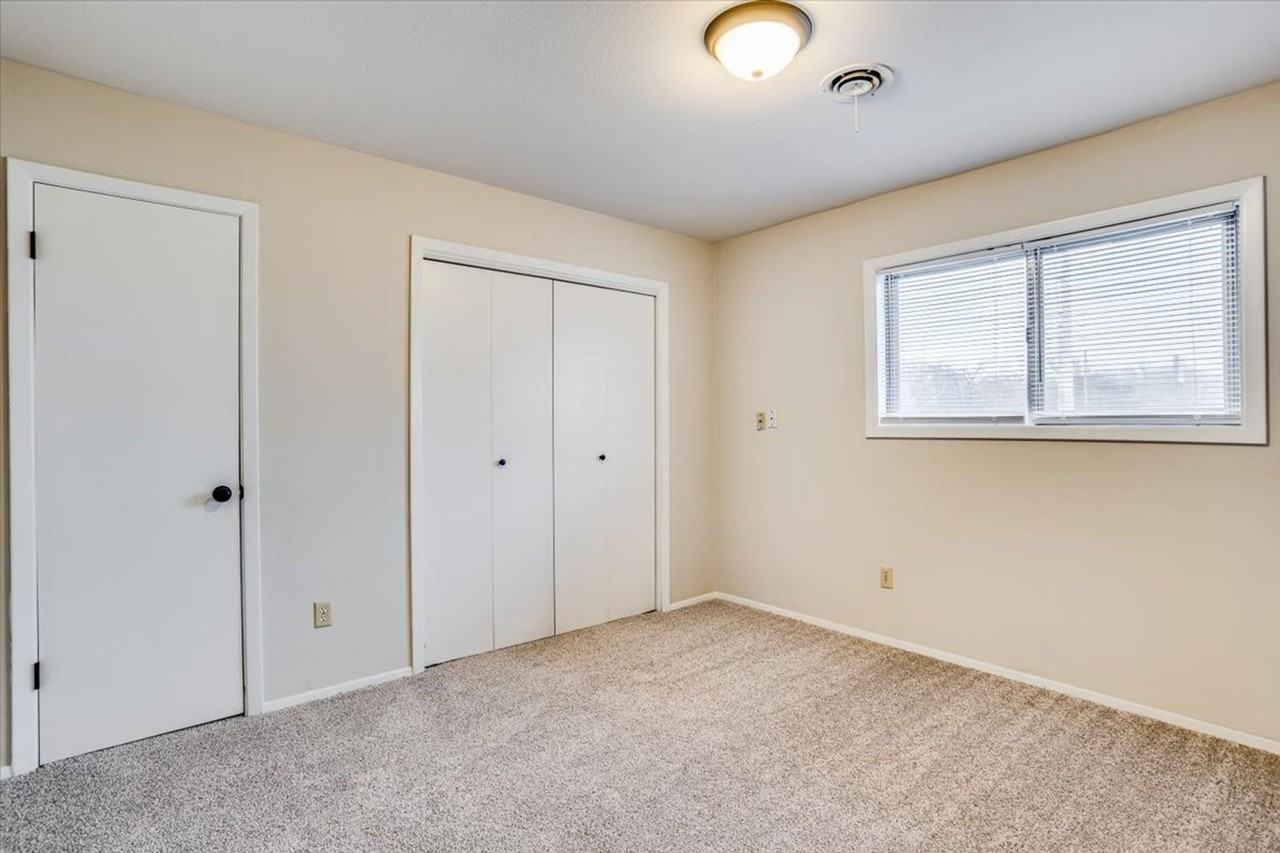 3109 E Funston St - Photo 5 of 12