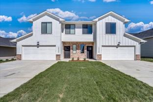 12225 W Fennec St - Photo 1 of 1