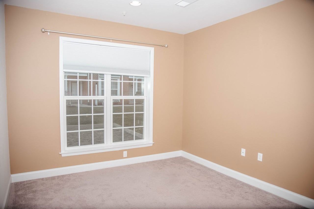 523 Fawn Ln - Photo 5 of 25