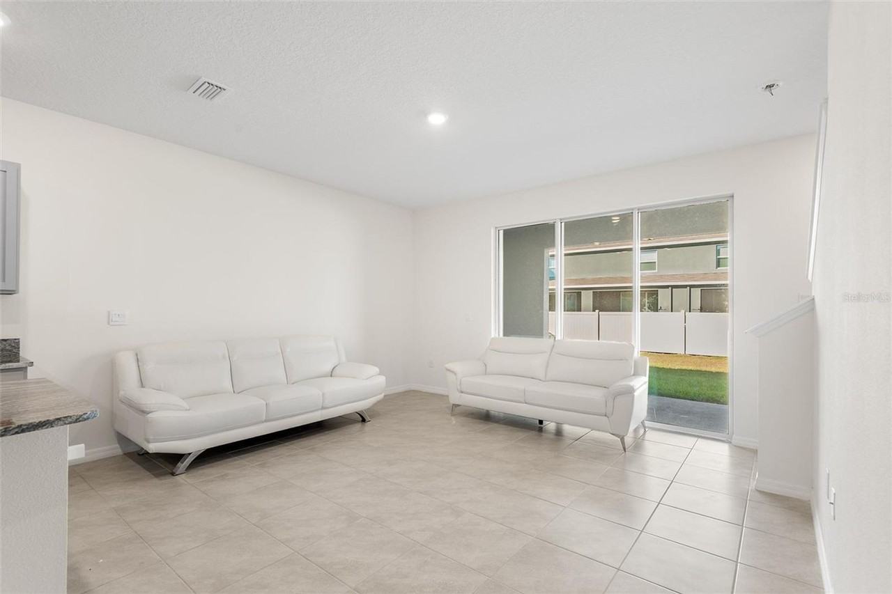 33093 Major Oak Dr - Photo 6 of 14