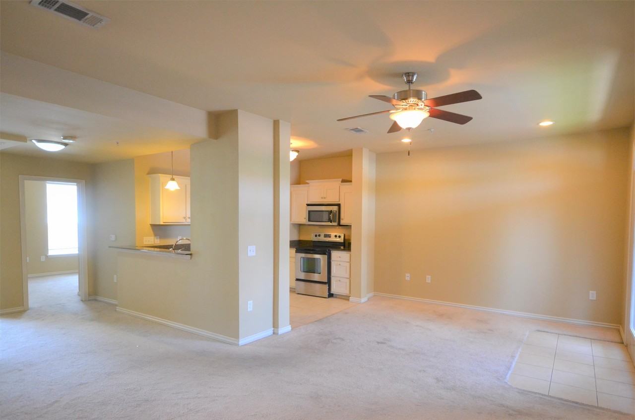 North Leverett Condos - Photo 3 of 12
