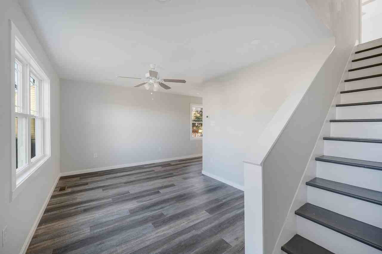 2228 Duke St #A - Photo 3 of 22