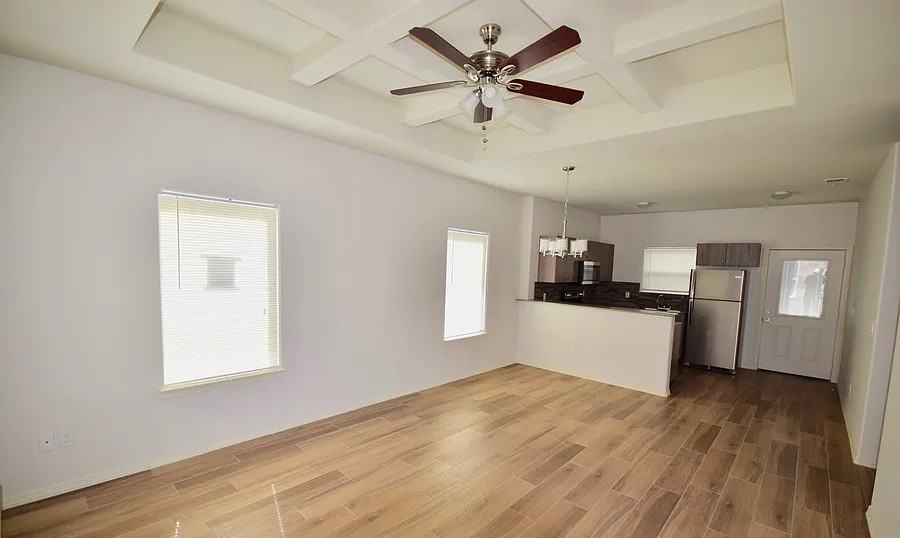 3708 Hawthorne Ave #1 - Photo 4 of 8