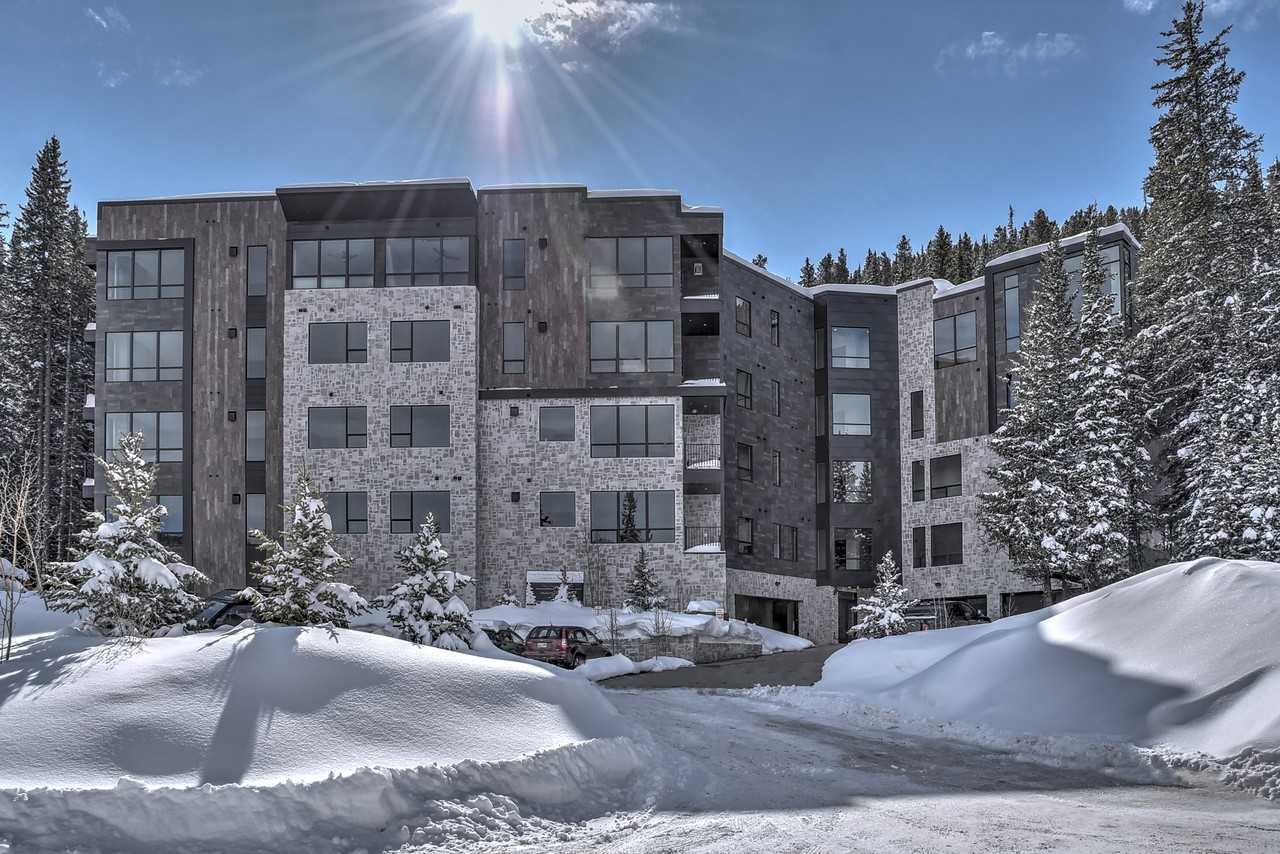 100 Iron Horse Way