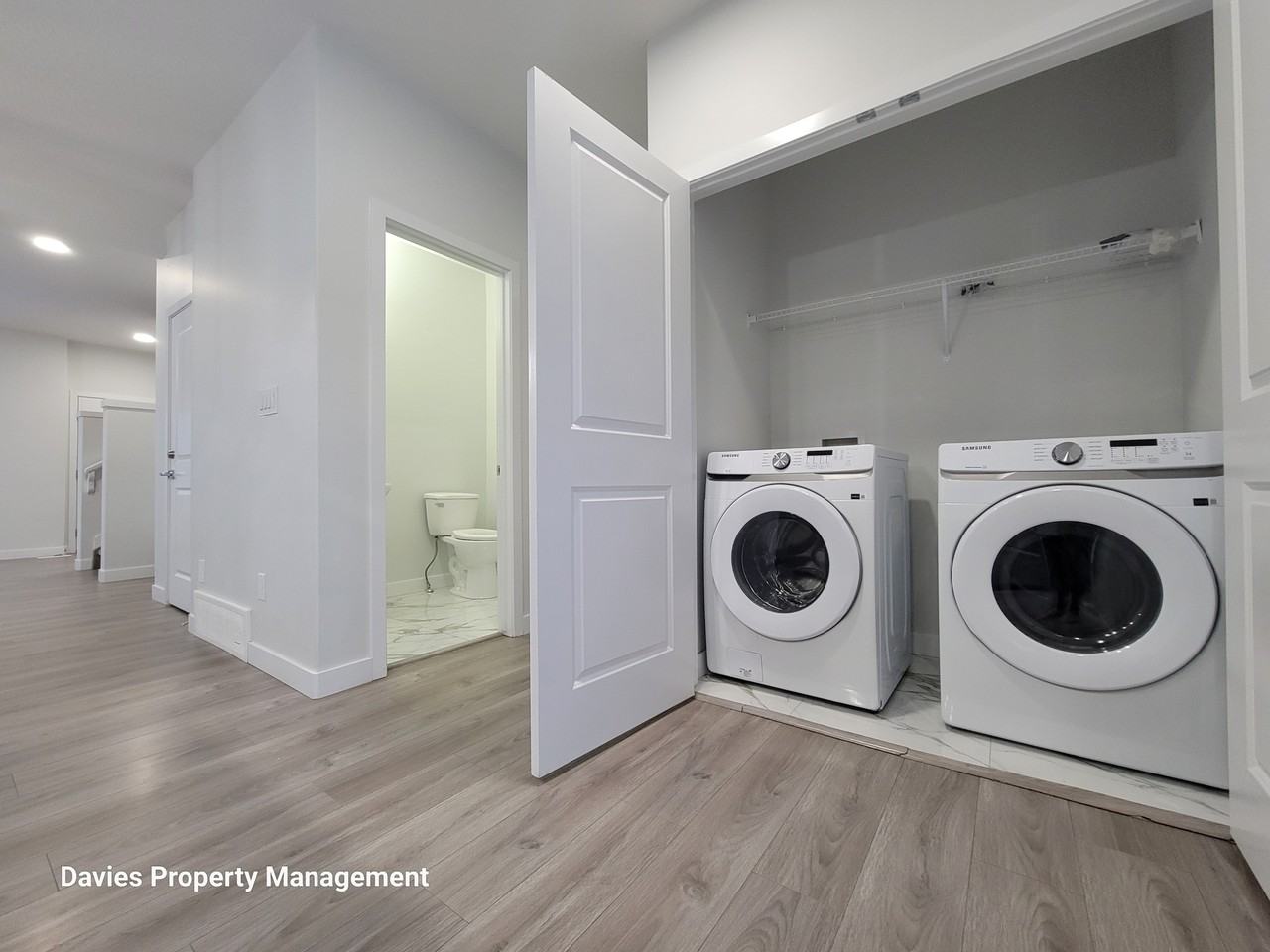 9475 Colak Lane Sw #MAIN - Photo 4 of 15