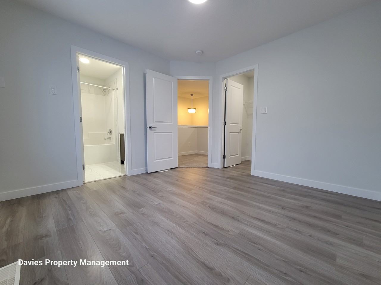 9475 Colak Lane Sw #MAIN - Photo 7 of 15
