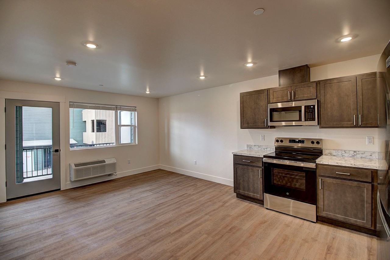 Altus Apartment Homes - Photo 4 of 31