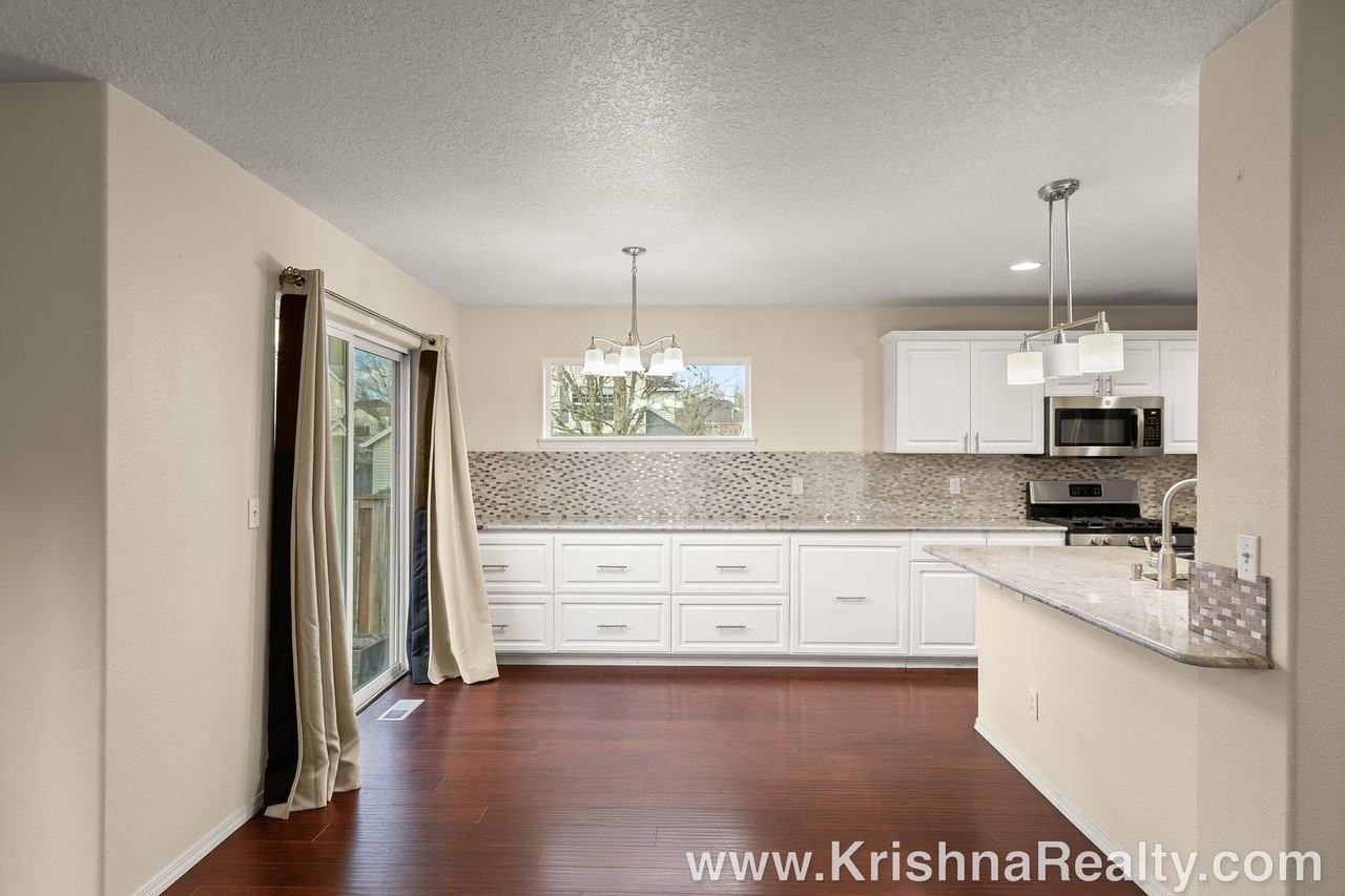 4391 Nw Diamondback Dr - Photo 7 of 26