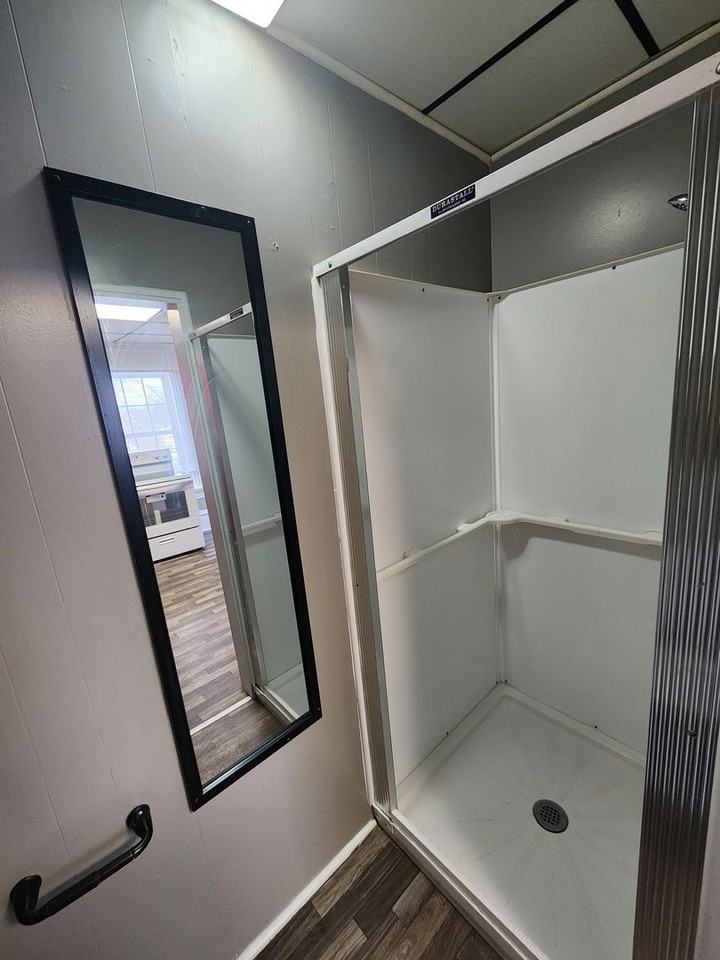 418 S Union St Apt A - Photo 4 of 6