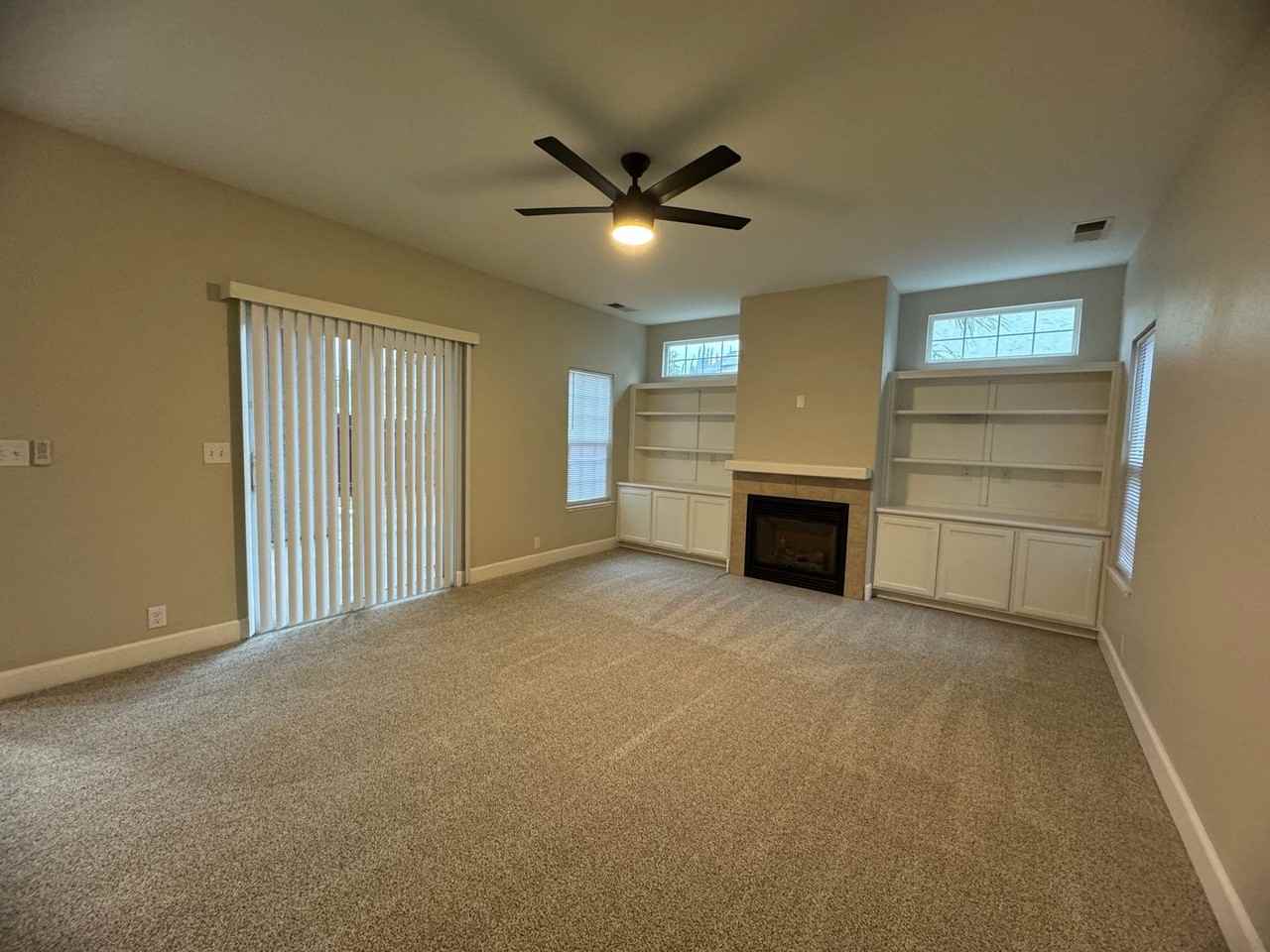 2640 Ceanothus Avenue - Photo 7 of 23