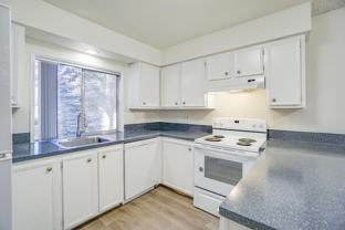 Charwin Court Apartments - Photo 1 of 1