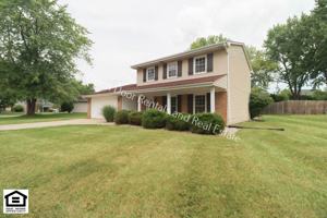 featured image of 3303 Shoaff Park River Dr