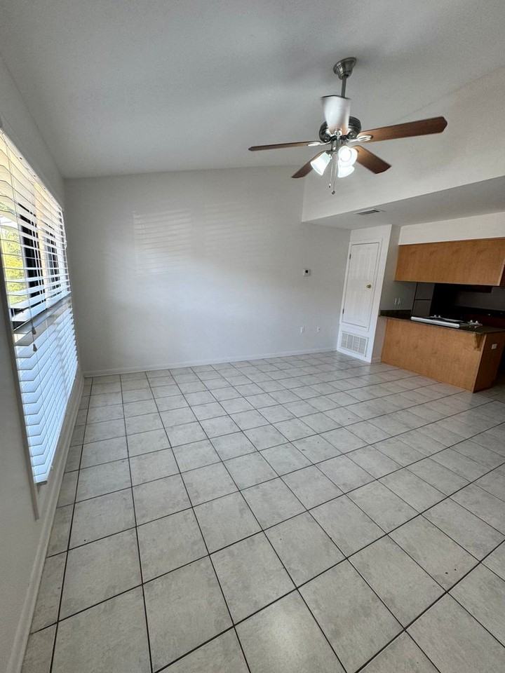 129 Scottwood Dr Se - Photo 2 of 19