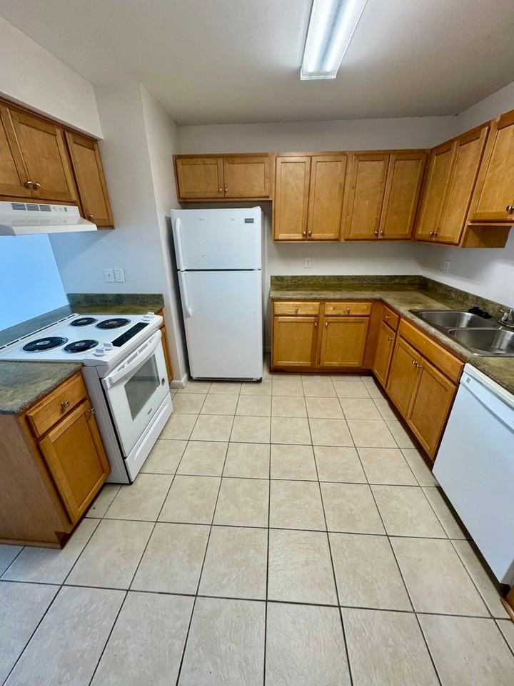 129 Scottwood Dr Se - Photo 6 of 19