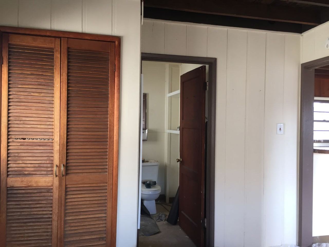 343 Cahuenga Dr - Photo 7 of 10