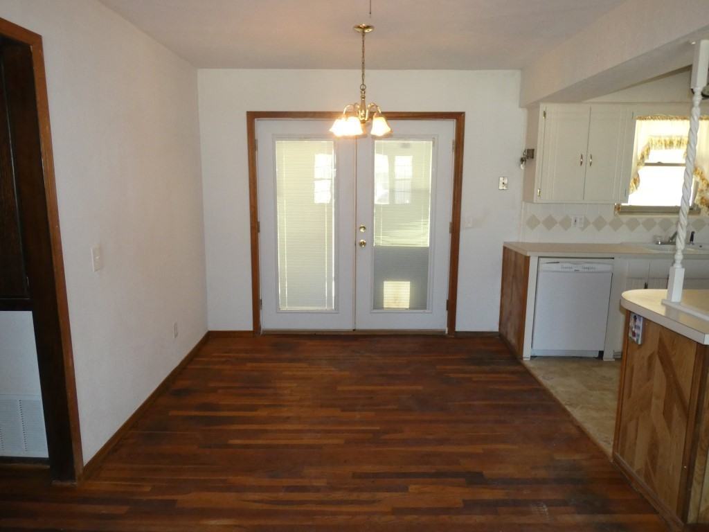 4211 Se Dorchester Dr - Photo 3 of 18