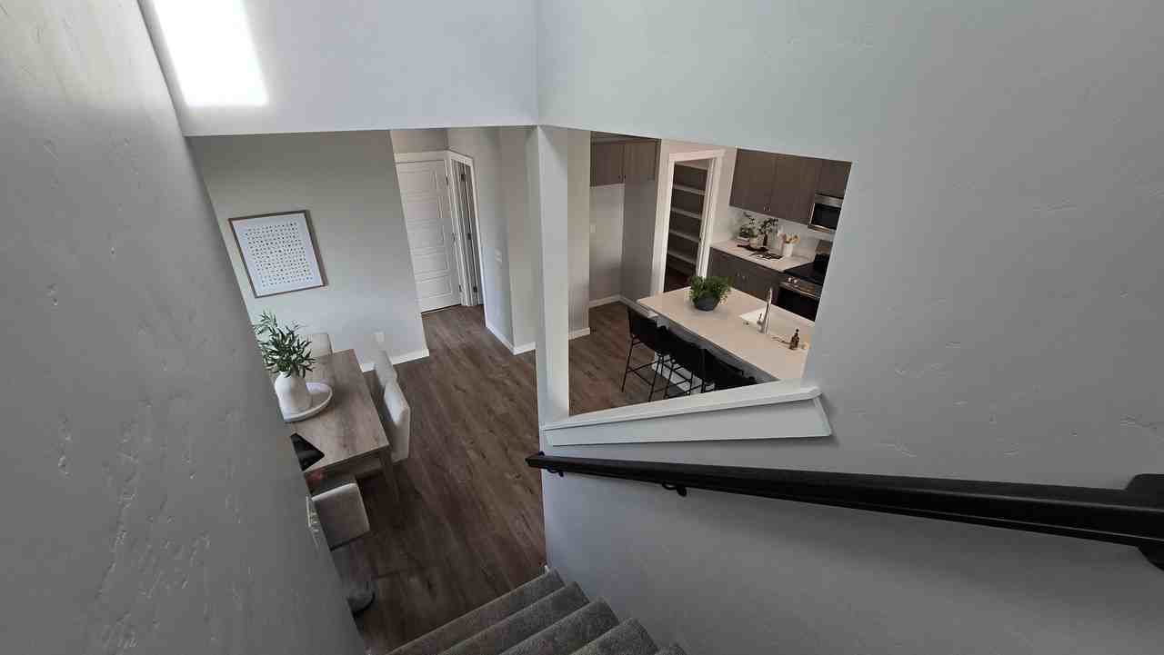 8828 W Hill Road Pkwy - Photo 4 of 36