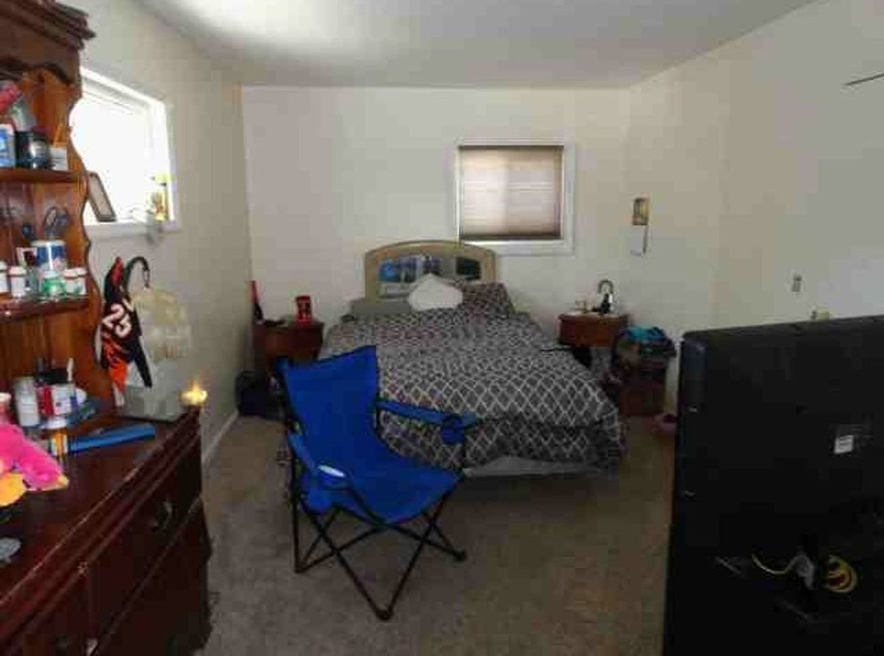 1284 Madeleine Cir - Photo 2 of 5