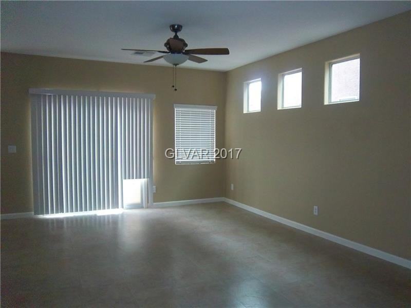 3761 Hollycroft Dr - Photo 3 of 14